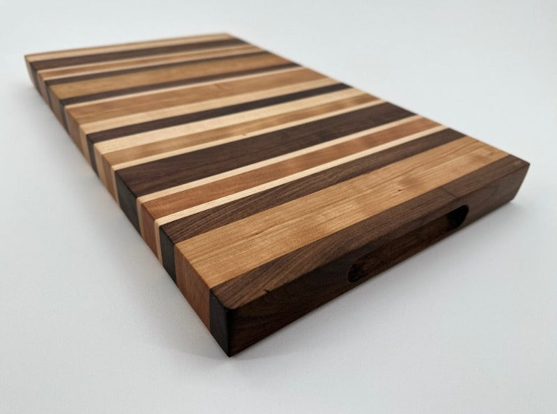 Vertical Edge Grain Cutting Board