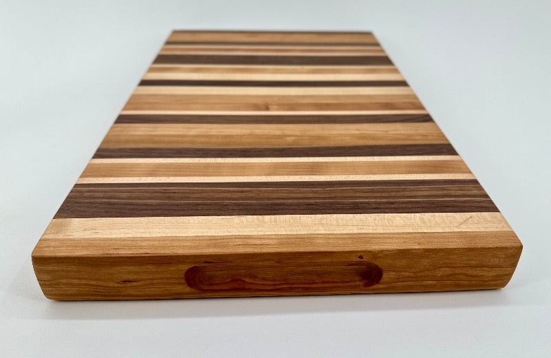 Vertical Edge Grain Cutting Board