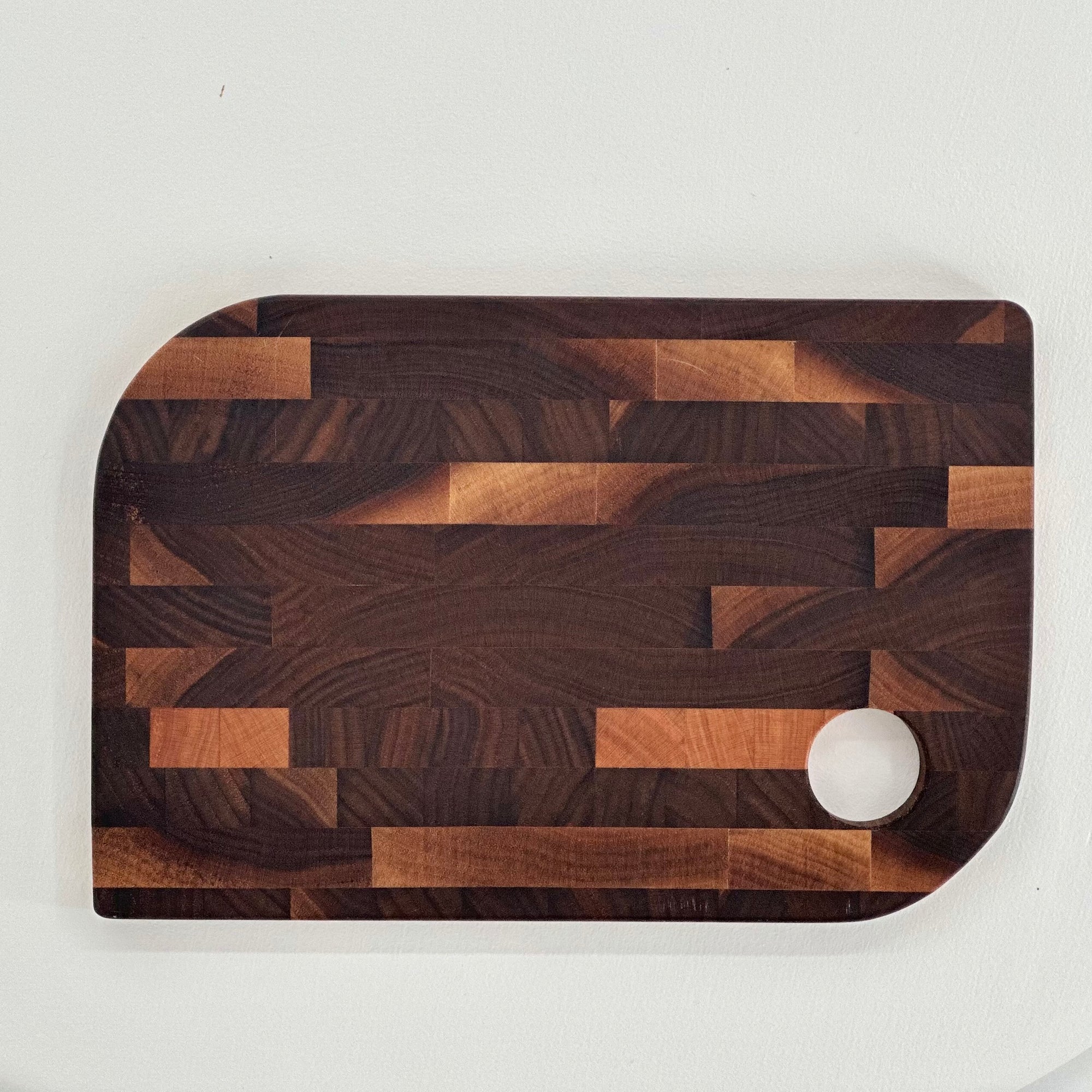 THE ADORABLE DRAWER-ABLE CHOPPING BOARD IN WALNUT (Buy 2 & get the second for 1/2 off))