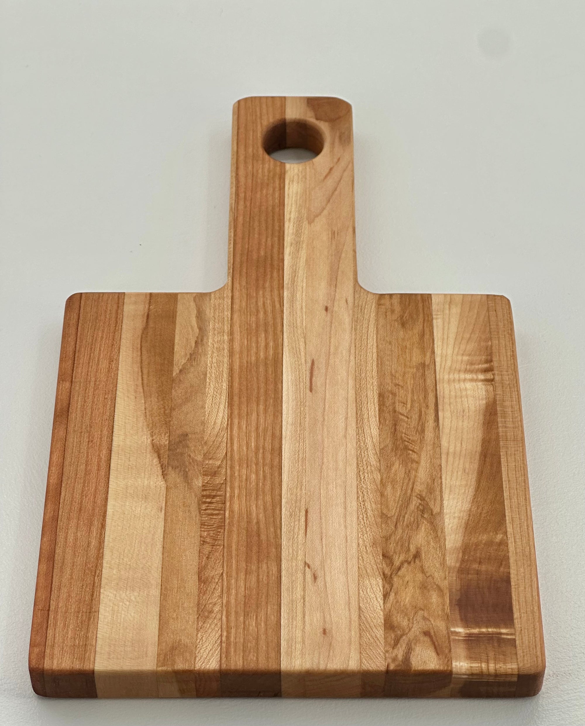 DRAWER-ABLE SQUARE PADDLE CUTTING BOARD