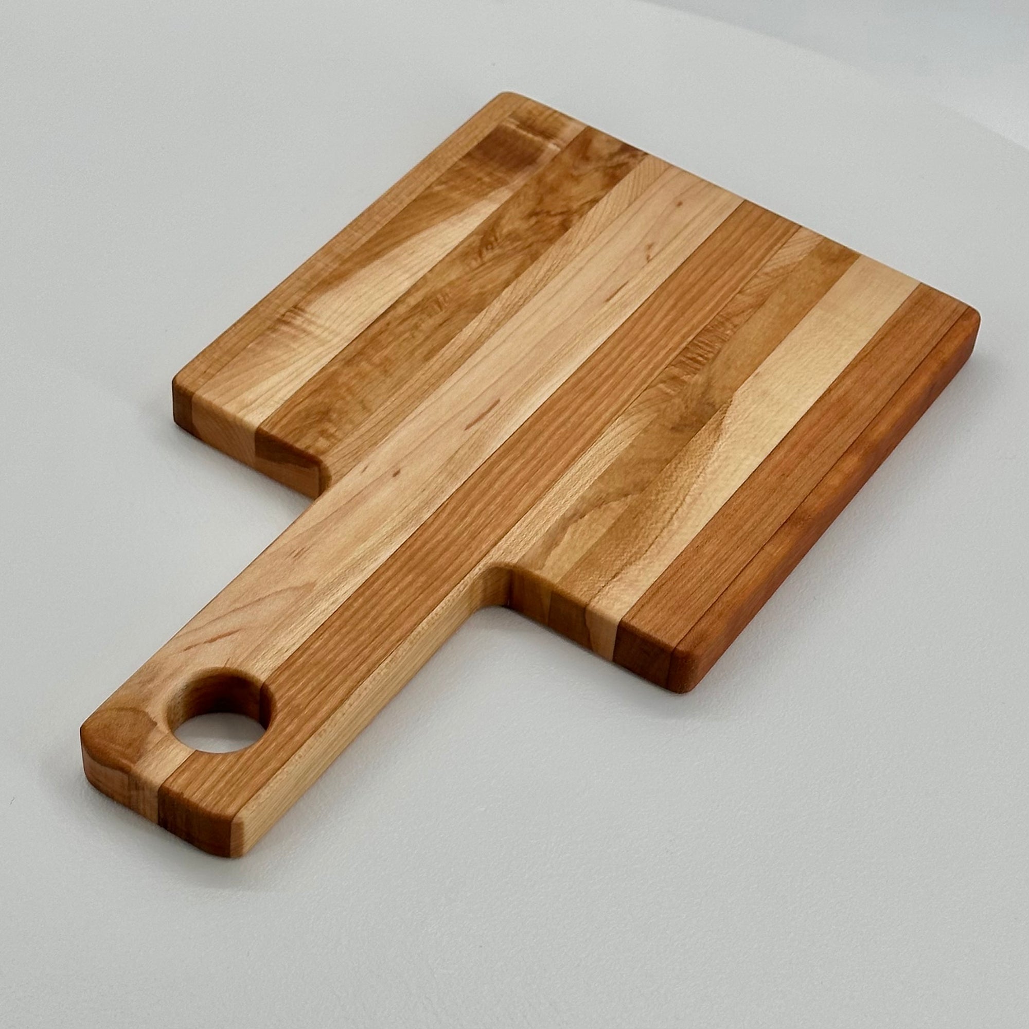 DRAWER-ABLE SQUARE PADDLE CUTTING BOARD