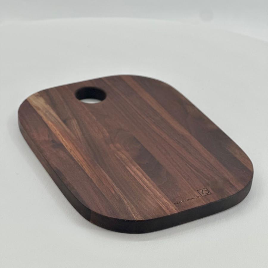 DRAWER-ABLE CUTTING BOARD Walnut