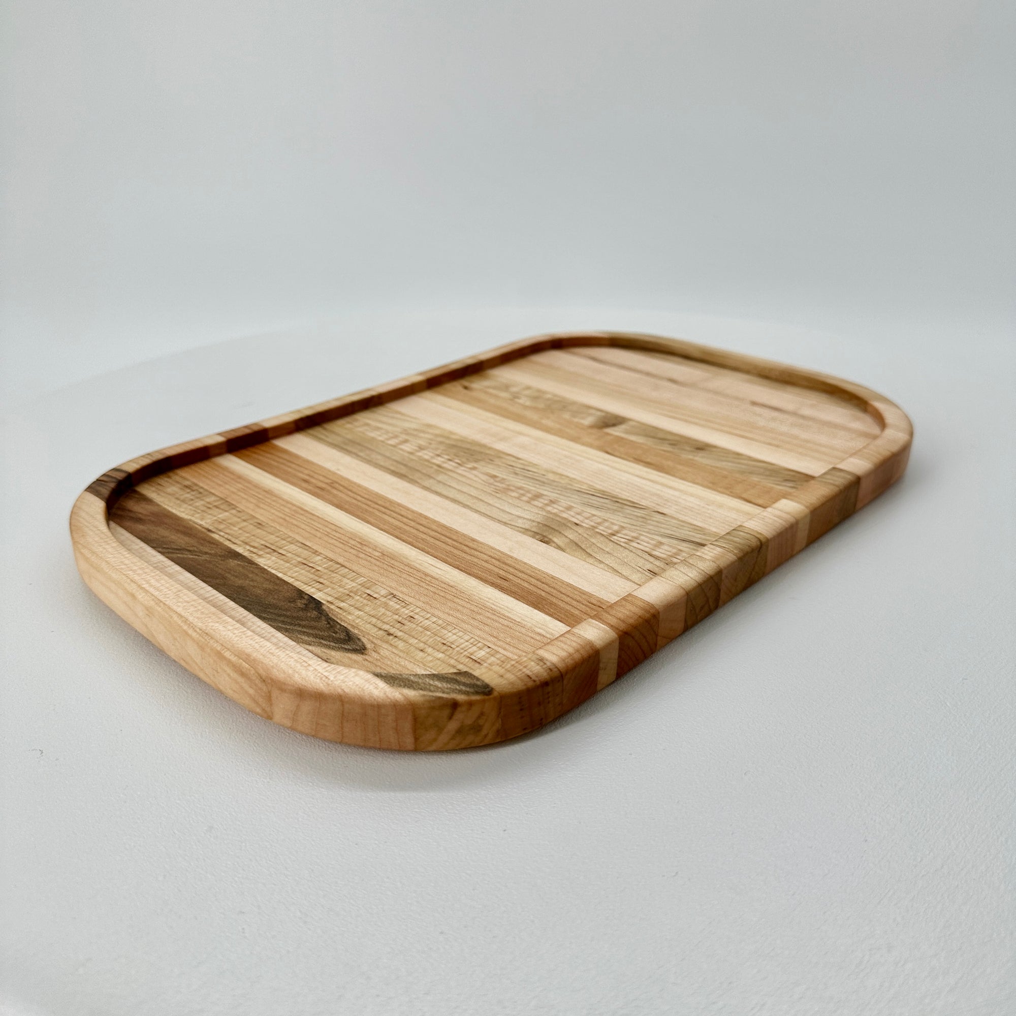 THE ROUNDED RECTANGLE CHARCUTERIE TRAY